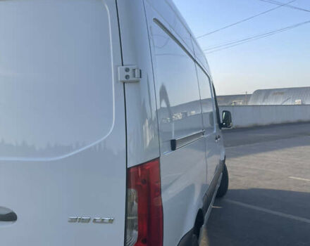 Білий Мерседес Sprinter, об'ємом двигуна 2.99 л та пробігом 324 тис. км за 30999 $, фото 26 на Automoto.ua
