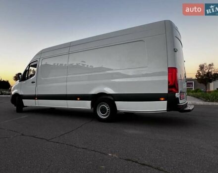 Белый Мерседес Sprinter, объемом двигателя 2.2 л и пробегом 318 тыс. км за 27500 $, фото 17 на Automoto.ua