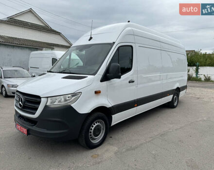 Белый Мерседес Sprinter, объемом двигателя 2.14 л и пробегом 276 тыс. км за 26700 $, фото 2 на Automoto.ua