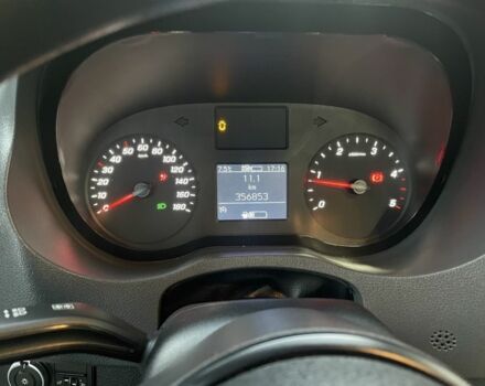 Білий Мерседес Sprinter, об'ємом двигуна 2.2 л та пробігом 350 тис. км за 35318 $, фото 3 на Automoto.ua