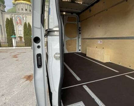 Белый Мерседес Sprinter, объемом двигателя 2.2 л и пробегом 300 тыс. км за 25500 $, фото 74 на Automoto.ua
