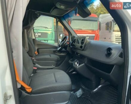 Мерседес Sprinter 2020 в Хусте на Automoto.ua Белый Мерседес Sprinter, объемом двигателя 2.2 л и пробегом 290 тыс. км за 22450 $, фото 23 на Automoto.ua