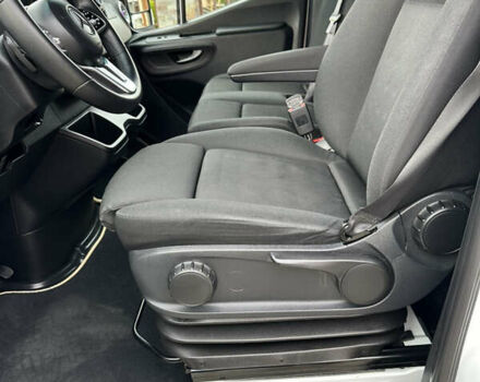 Белый Мерседес Sprinter, объемом двигателя 2.99 л и пробегом 373 тыс. км за 62700 $, фото 18 на Automoto.ua