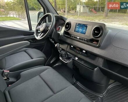 Белый Мерседес Sprinter, объемом двигателя 2.14 л и пробегом 337 тыс. км за 24800 $, фото 21 на Automoto.ua