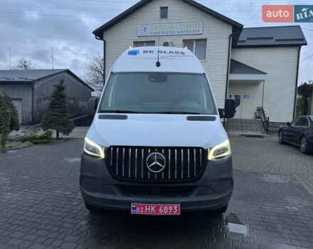 Белый Мерседес Sprinter, объемом двигателя 2.1 л и пробегом 366 тыс. км за 27800 $, фото 2 на Automoto.ua