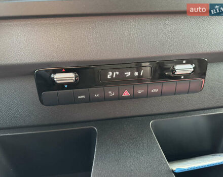 Белый Мерседес Sprinter, объемом двигателя 2.2 л и пробегом 293 тыс. км за 28800 $, фото 39 на Automoto.ua