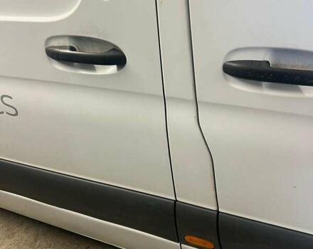 Белый Мерседес Sprinter, объемом двигателя 0 л и пробегом 215 тыс. км за 10713 $, фото 35 на Automoto.ua