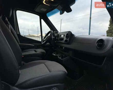 Белый Мерседес Sprinter, объемом двигателя 3 л и пробегом 300 тыс. км за 37500 $, фото 24 на Automoto.ua