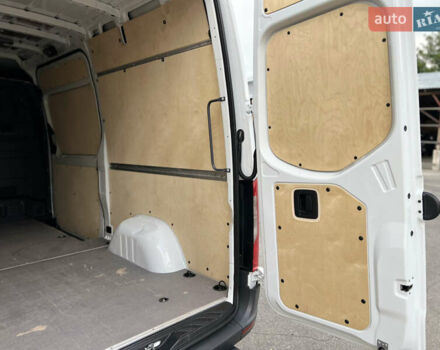 Белый Мерседес Sprinter, объемом двигателя 2.2 л и пробегом 230 тыс. км за 22699 $, фото 9 на Automoto.ua