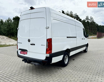 Белый Мерседес Sprinter, объемом двигателя 3 л и пробегом 280 тыс. км за 36700 $, фото 14 на Automoto.ua