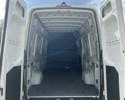 Белый Мерседес Sprinter, объемом двигателя 2.99 л и пробегом 32 тыс. км за 49900 $, фото 10 на Automoto.ua