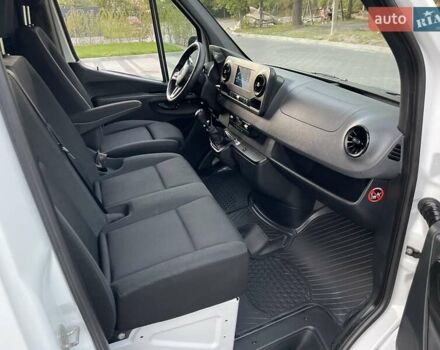 Белый Мерседес Sprinter, объемом двигателя 2.14 л и пробегом 337 тыс. км за 24800 $, фото 20 на Automoto.ua