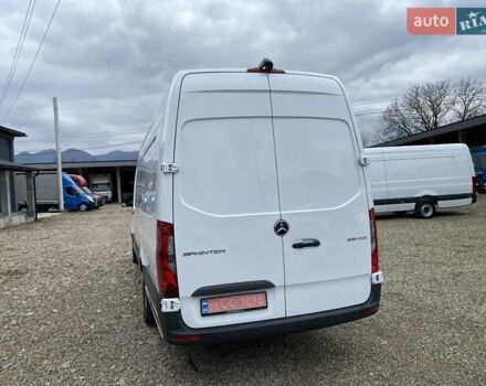 Белый Мерседес Sprinter, объемом двигателя 0 л и пробегом 198 тыс. км за 27850 $, фото 13 на Automoto.ua