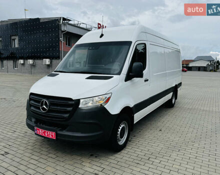 Белый Мерседес Sprinter, объемом двигателя 3 л и пробегом 280 тыс. км за 36700 $, фото 2 на Automoto.ua