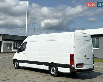 Белый Мерседес Sprinter, объемом двигателя 2.2 л и пробегом 236 тыс. км за 22750 $, фото 9 на Automoto.ua