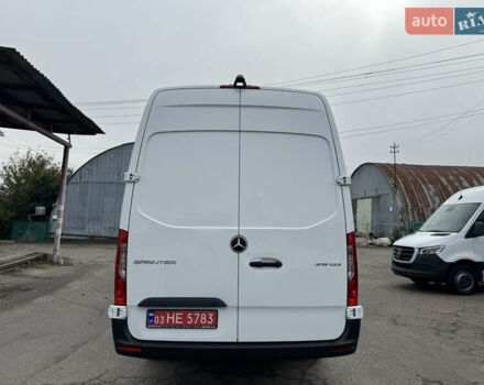 Белый Мерседес Sprinter, объемом двигателя 2.2 л и пробегом 245 тыс. км за 26900 $, фото 5 на Automoto.ua