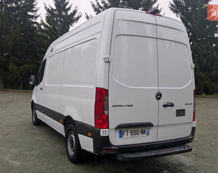 Белый Мерседес Sprinter, объемом двигателя 0 л и пробегом 212 тыс. км за 24200 $, фото 10 на Automoto.ua
