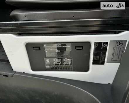 Белый Мерседес Sprinter, объемом двигателя 3 л и пробегом 260 тыс. км за 34850 $, фото 16 на Automoto.ua