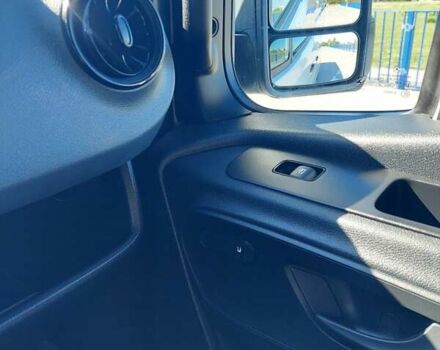 Белый Мерседес Sprinter, объемом двигателя 2.2 л и пробегом 225 тыс. км за 25999 $, фото 24 на Automoto.ua