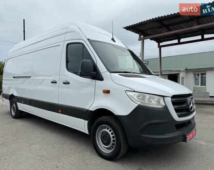 Белый Мерседес Sprinter, объемом двигателя 2.2 л и пробегом 276 тыс. км за 26800 $, фото 5 на Automoto.ua