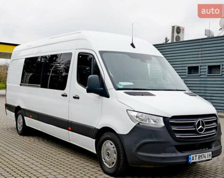 Белый Мерседес Sprinter, объемом двигателя 2.1 л и пробегом 144 тыс. км за 28500 $, фото 4 на Automoto.ua