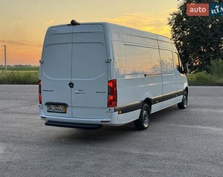 Белый Мерседес Sprinter, объемом двигателя 2.2 л и пробегом 267 тыс. км за 28900 $, фото 14 на Automoto.ua