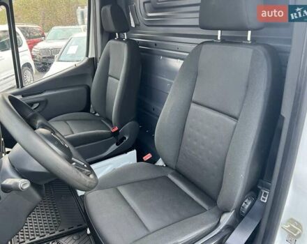 Білий Мерседес Sprinter, об'ємом двигуна 2.14 л та пробігом 277 тис. км за 23700 $, фото 6 на Automoto.ua
