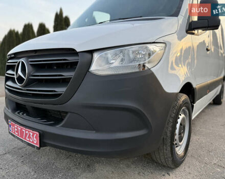Белый Мерседес Sprinter, объемом двигателя 2.14 л и пробегом 230 тыс. км за 21500 $, фото 11 на Automoto.ua