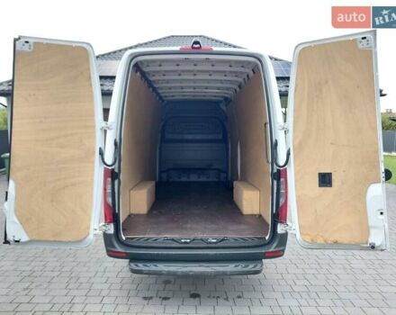Белый Мерседес Sprinter, объемом двигателя 3 л и пробегом 361 тыс. км за 34000 $, фото 10 на Automoto.ua