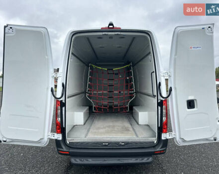 Белый Мерседес Sprinter, объемом двигателя 2.14 л и пробегом 433 тыс. км за 27900 $, фото 13 на Automoto.ua