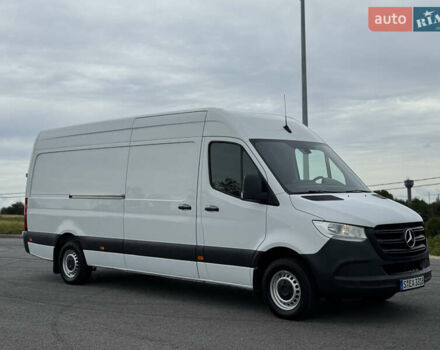 Белый Мерседес Sprinter, объемом двигателя 2.2 л и пробегом 300 тыс. км за 25900 $, фото 13 на Automoto.ua