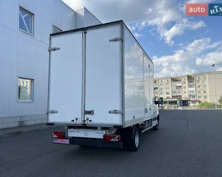 Белый Мерседес Sprinter, объемом двигателя 2.2 л и пробегом 266 тыс. км за 26500 $, фото 11 на Automoto.ua
