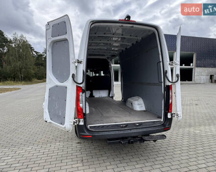 Белый Мерседес Sprinter, объемом двигателя 3 л и пробегом 280 тыс. км за 36700 $, фото 23 на Automoto.ua