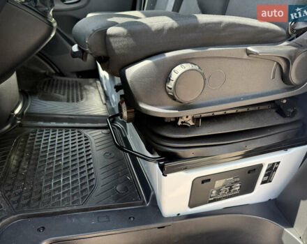 Белый Мерседес Sprinter, объемом двигателя 2.14 л и пробегом 188 тыс. км за 24900 $, фото 11 на Automoto.ua