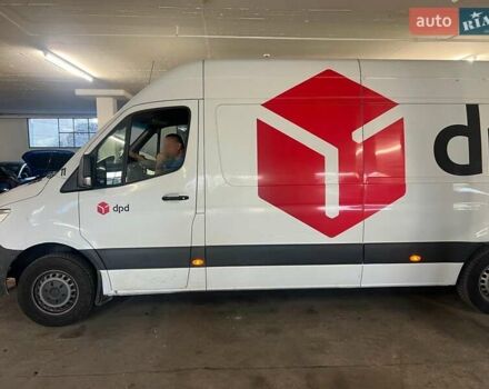 Белый Мерседес Sprinter, объемом двигателя 0 л и пробегом 215 тыс. км за 10713 $, фото 38 на Automoto.ua