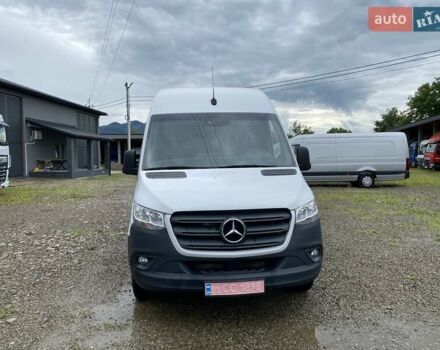Белый Мерседес Sprinter, объемом двигателя 2.2 л и пробегом 148 тыс. км за 23999 $, фото 4 на Automoto.ua