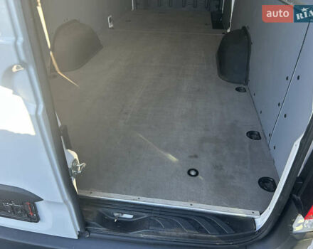 Білий Мерседес Sprinter, об'ємом двигуна 0 л та пробігом 49 тис. км за 68500 $, фото 4 на Automoto.ua