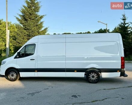 Белый Мерседес Sprinter, объемом двигателя 0 л и пробегом 290 тыс. км за 25000 $, фото 6 на Automoto.ua
