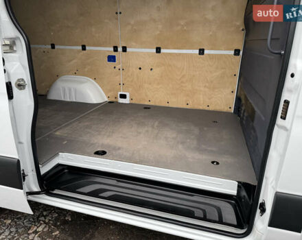 Білий Мерседес Sprinter, об'ємом двигуна 2.2 л та пробігом 207 тис. км за 22900 $, фото 29 на Automoto.ua