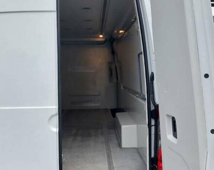 Белый Мерседес Sprinter, объемом двигателя 2.2 л и пробегом 297 тыс. км за 26700 $, фото 7 на Automoto.ua