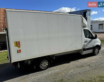 Білий Мерседес Sprinter, об'ємом двигуна 2.14 л та пробігом 399 тис. км за 23850 $, фото 17 на Automoto.ua