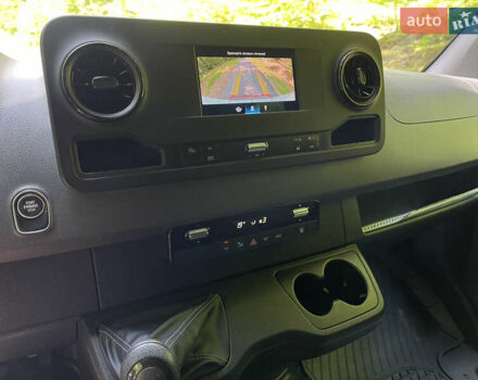 Белый Мерседес Sprinter, объемом двигателя 2.99 л и пробегом 127 тыс. км за 41000 $, фото 32 на Automoto.ua