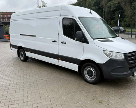 Белый Мерседес Sprinter, объемом двигателя 2.2 л и пробегом 188 тыс. км за 20900 $, фото 4 на Automoto.ua