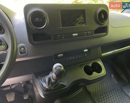 Белый Мерседес Sprinter, объемом двигателя 2.99 л и пробегом 127 тыс. км за 41000 $, фото 30 на Automoto.ua