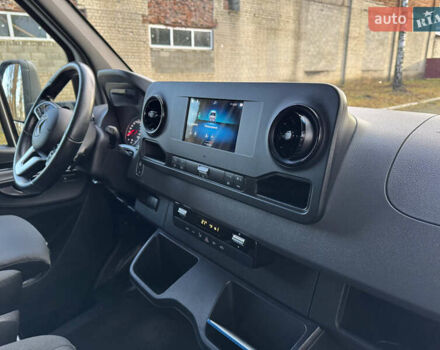 Белый Мерседес Sprinter, объемом двигателя 2.2 л и пробегом 293 тыс. км за 28800 $, фото 55 на Automoto.ua