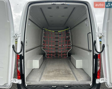 Белый Мерседес Sprinter, объемом двигателя 2.14 л и пробегом 433 тыс. км за 27900 $, фото 14 на Automoto.ua