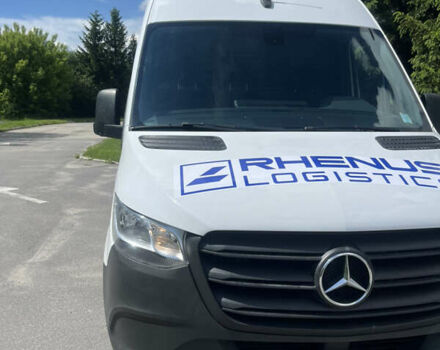 Белый Мерседес Sprinter, объемом двигателя 2.14 л и пробегом 164 тыс. км за 27200 $, фото 1 на Automoto.ua