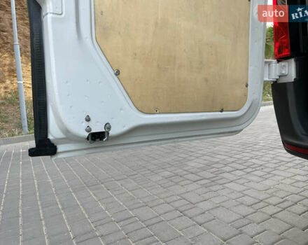 Белый Мерседес Sprinter, объемом двигателя 2.2 л и пробегом 267 тыс. км за 20999 $, фото 71 на Automoto.ua