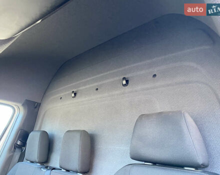 Белый Мерседес Sprinter, объемом двигателя 2.1 л и пробегом 350 тыс. км за 24300 $, фото 31 на Automoto.ua