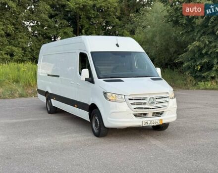 Белый Мерседес Sprinter, объемом двигателя 2.2 л и пробегом 267 тыс. км за 28900 $, фото 2 на Automoto.ua